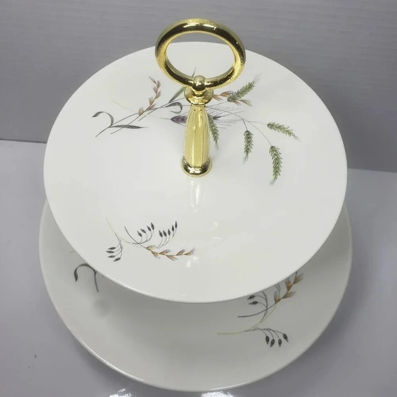 Vintage  Crown Essex Canadiana Wheat Pattern 2-Tier Cake Stand with Handle, - Picture 2 of 8